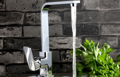 Wholesale And Retail Promotion Square Style Chrome Brass Deck Mounted Kitchen Faucet Swivel Spout Sink Mixer [Chrome Faucet-1014|]
