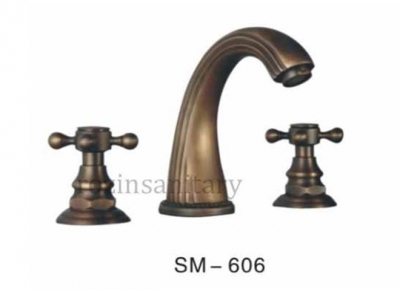 cheap brand new antique bronze wholesale & retail bathroom basin faucet 100% brass mixer two handles tap SM-606