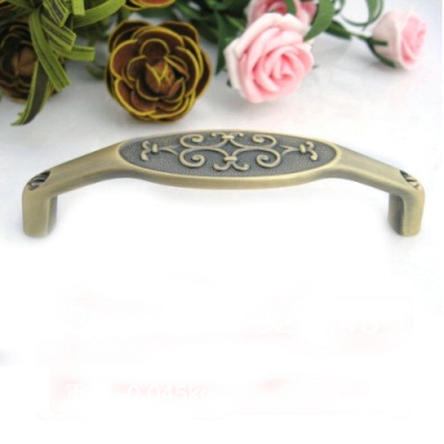 Antique Cabinet Closet Handles Pulls Bars Knobs Euro Style Hole spacing 96mm Bronze A1113-B96