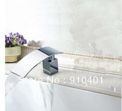 Wholesale And Retail Promotion Polished Chrome Brass Modern Style Waterfall Basin Faucet Spout Bathtub Spout