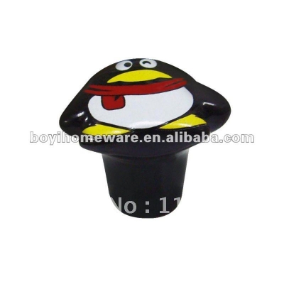 china QQ penguin decorative knob wholesale and retail shipping discount 100pcs/lot QQ-1