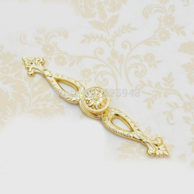 Free Shipping 2pcs Vintage Antique European Style Golden Color Palace Wardrobe Pull Knobs Kitchen Cabinet Dresser Drawer Handle