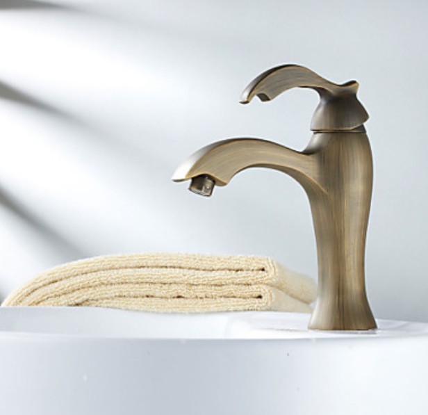Wholesale And Retail Promotion Antique Brass Bathroom Sink Faucet Deck Mounted Vessel Sink One HandleMixer Tap