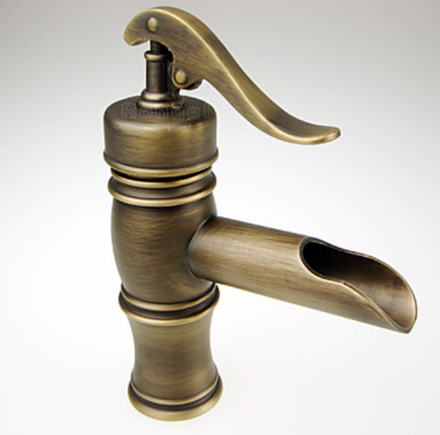 Wholesale And Retail Promotion Classic Style Antique Brass Finish Pure Centerset kitchen Faucets Mixer Tap