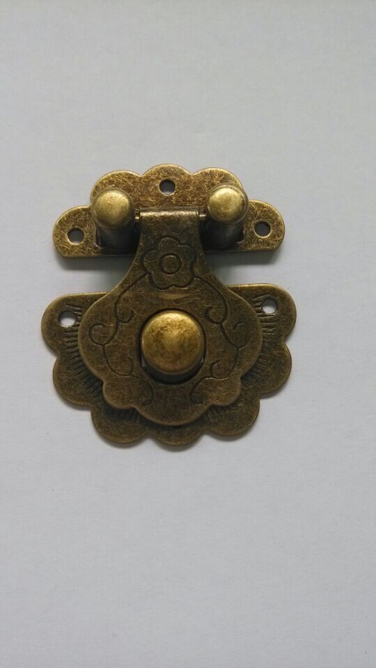 Antique padlock  hasp lock metal flower box clasp buckle box hinge clasp dark button