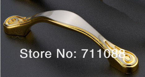 Simple Modern European zinc alloy double gold handle / cabinet drawer wardrobe door furniture handle Iris pitch 64mm