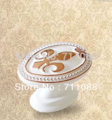 single hole ivory gold European style luxury sinple modern knob Kitchen Cabinet Drawer Furniture Handle