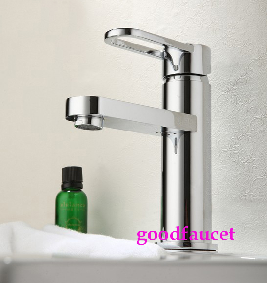Brand NEW  Bathroom Basin Faucet Deck Mounted Vanity Brass Sink Mixer Hot And Cold Water Tap Round Style Chrome