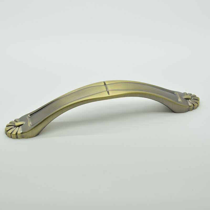 hot sell brass antique simple style fashion funiture handle zinc alloy drawer pulls furniture for cupboard and drawer