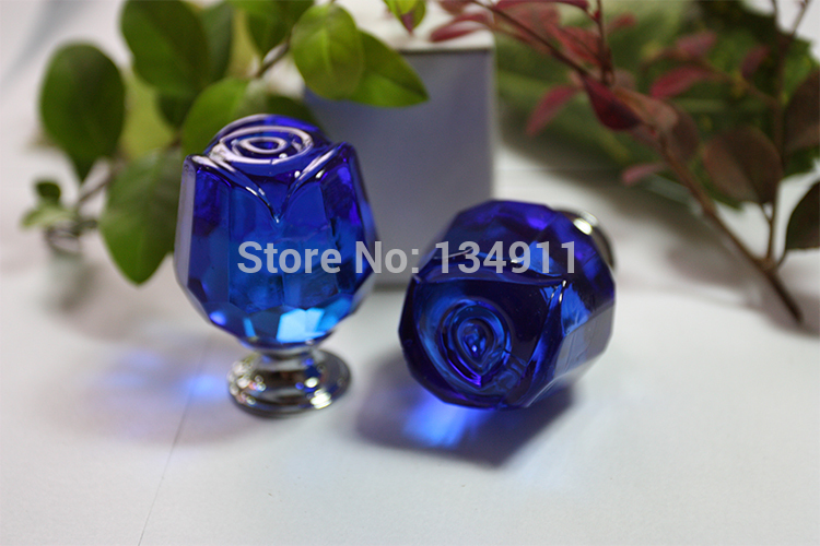 Hot Sale 10pcs 30mm Blue Crystal Rose Knobs Glass Furniture Handles Designs Closet Pull for Kitchen Wholesale