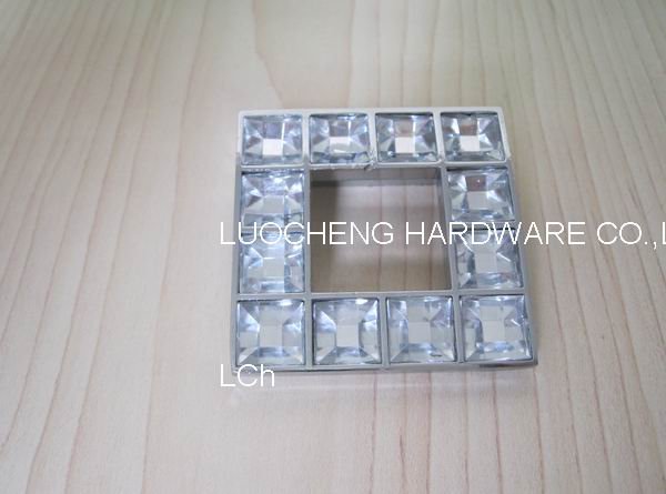 50PCS/ LOT 48 MM CLEAR CRYSTAL HANDLE WITH ALUMINIUM ALLOY CHROME METAL PART
