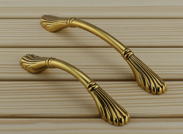 New european brass color furniture handle Antique closet/drawer/cupboard/shoes cupboard knob chinese style pull
