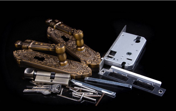 European style classic zinc alloy handle door lock 58mm Matte antique brass lockset Room door lock