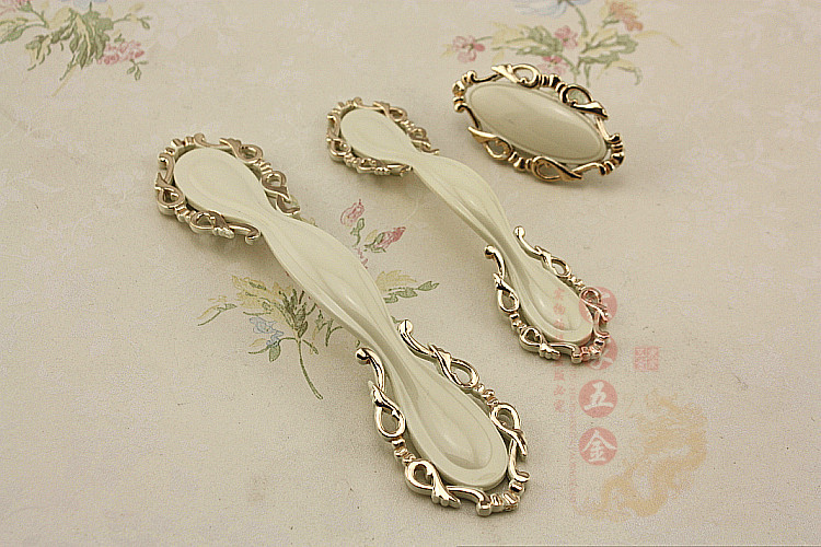 8pcs 96mm Ivory White with Golden Cabinet Knobs Home Classical Luxurious Kitchen Vintage Handles Furniture Desk Pulls
