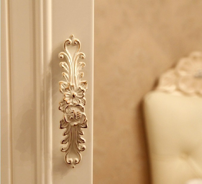 Golden Edge Handle Ivory White Door Cabinet Drawer Knob Pulls 3.78