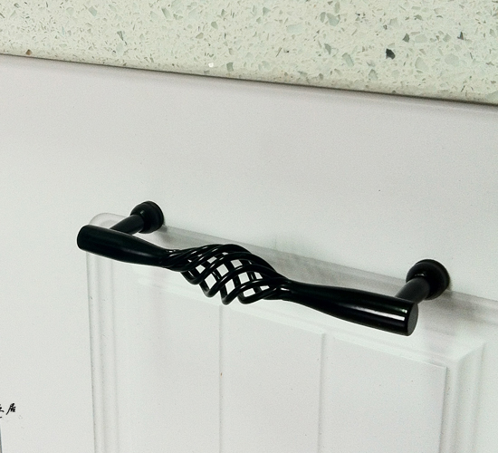 192mm Garden cabinet hardware /cabinet handle/ kitchen cabinet handle , black pull handle  C:192mm L:202mm