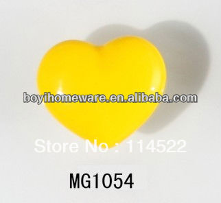moulded popular heart shaped yellow ceramic knob handles cabinet pull kitchen cupboard knob kids drawer dresser knobs MG1054