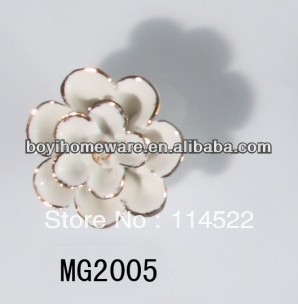 new design white ceramic flower knobs with gold edge cabinet pull kitchen cupboard knob kids drawer knobs MG2005