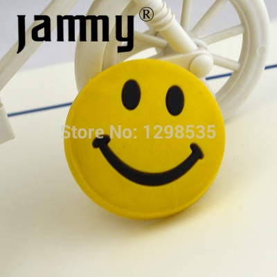 2PCS for soft kids smile face handles in circular shape