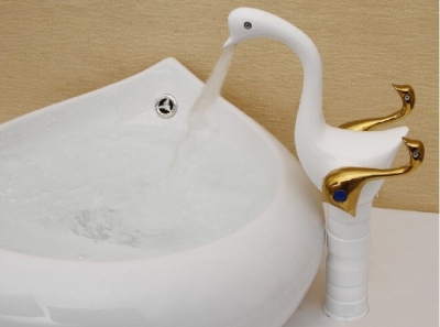Wholesale And Retail Promotion Duck Shape Bathroom Sink Faucet Basin Mixer Tap Dual Golden Knobs White Painted [Chrome Faucet-1485|]