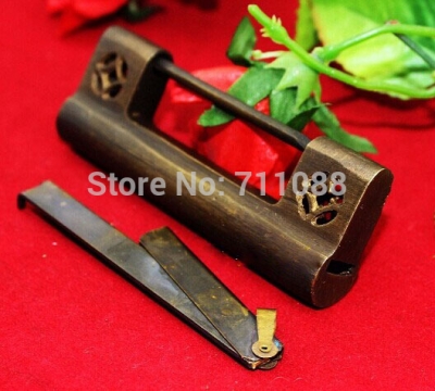Imitation of Ming and Qing Dynasties brass padlock lock bronze decoration pitch 56MM mahogany locks [Buckleaccessories-133|]