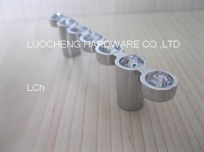 50PCS/ LOT 110 MM CLEAR CRYSTAL HANDLE WITH ALUMINIUM ALLOY CHROME METAL PART