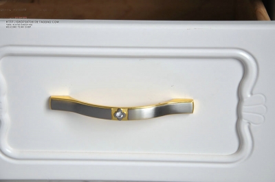 Crystal Glisten Cabinet Wardrobe Cupboard Drawer Door Knob Pulls Handles Gold 128mm 5.04" MBS239-4