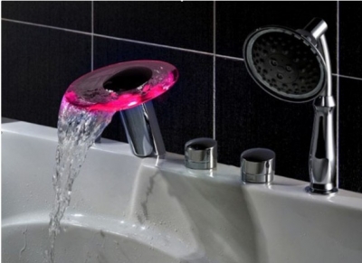 Wholesale And Retail Promotion Polished Chrome LED Colors Round Bathtub Waterfall Faucet 5PCS Telephone Sprayer [5 PCS Tub Faucet-178|]
