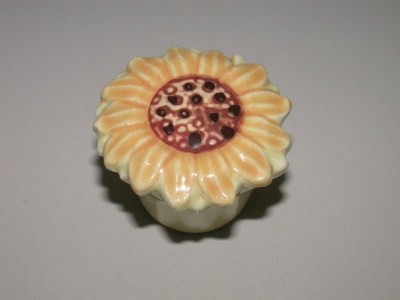 Porcelain sunflower cartoon cabinet knob\\12pcs lot\\porcelain handle\\porcelain knob [Porcelain cartoon furniture knob-116|]