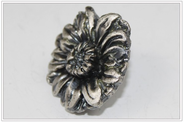 New classical European contracted style cupboard door drawer knobs ancient silver furniture handle/flower pulls