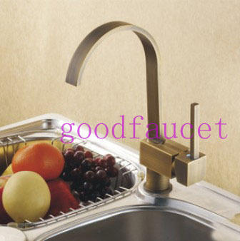 Hot & Cold Device Antique Brass Faucet Kitchen Sink Mixer Tap Deck Mount Single Lever High Quality