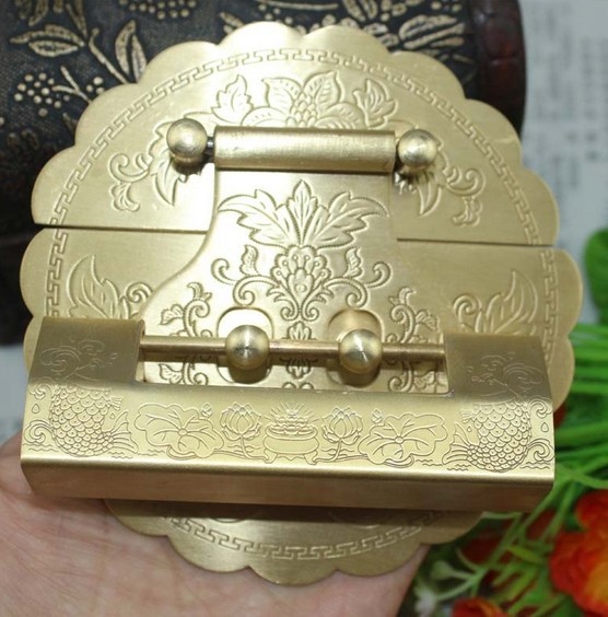 Antique Packing box accessories hardware hinge  ancient wooden box buckle Wooden wine box  buckle copper box without lock 10cm