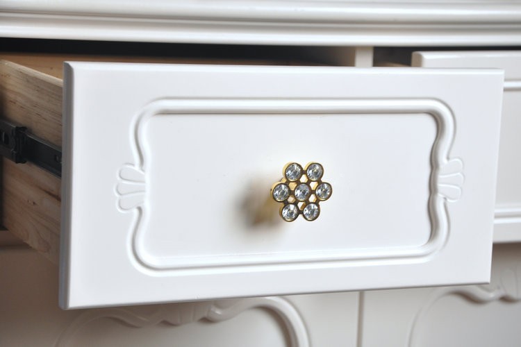 Golden Acrylic Crystal Cabinet Handles Knobs Flower Pattern Cupboard Handles Closet Dresser Handles Drawer Pulls 45mm