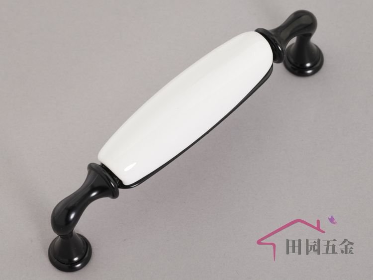 128mm Country style Black & White Ceramic drawer handle/ pull handle / cabinet handle / high quality C:128mm L:145mm