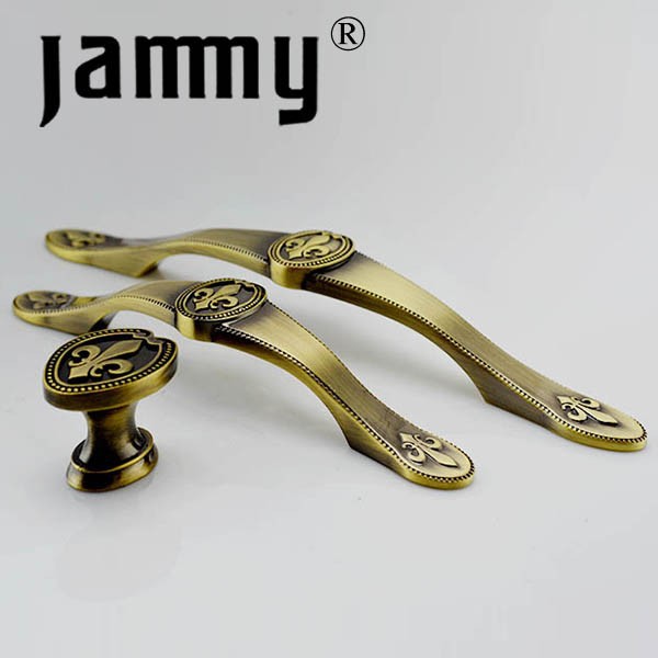 Hot selling 2014 European  burnish style  furniture decorative kitchen cabinet handle high quality armbry door pull