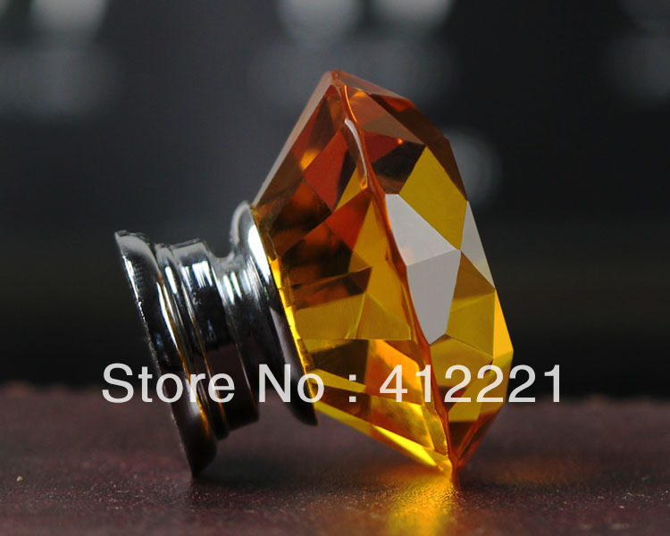 - 16pcs/lot New Products 30 mm K9 Crystal Triangle Cut Faces Ball Furniture Knobs In Chrome for Cupboard Decoration
