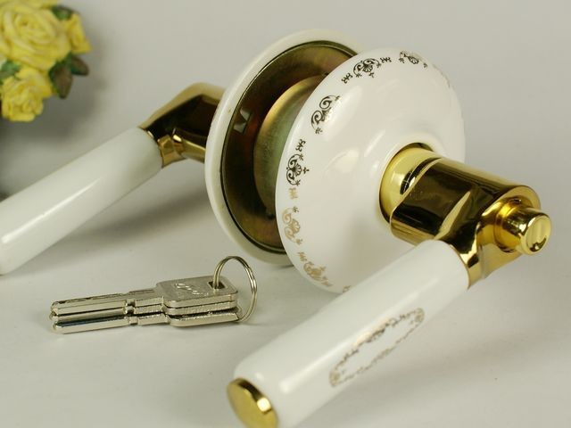 Free Shipping high quality bathroom key locks/ door lock for bedroom / livingroom security lock 30SBTZ