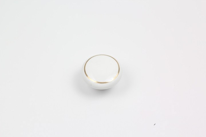 Hot Sale 10pcs 34mm Mini White Ceramic Kintchen Knobs Usage for Furniture Drawer Dresser Pulls in Cabinet Hardware