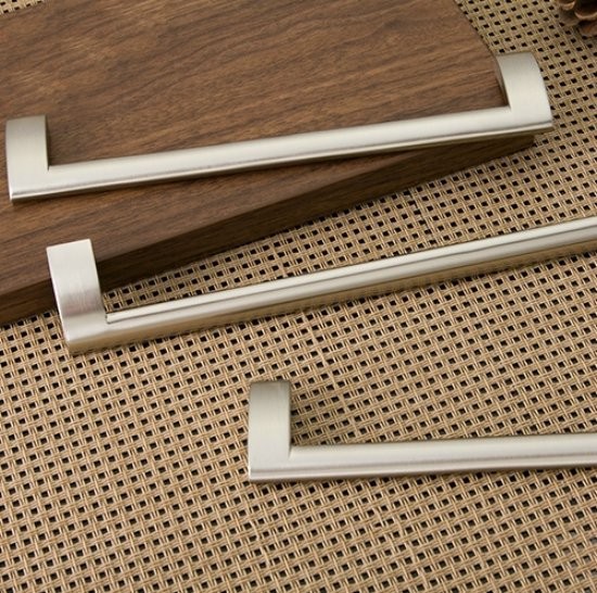 Brushed Stainless Steel Oblique Wave Pop Cabinet Wardrobe Cupboard Knob Drawer Door Pulls Handle 256mm 10.08