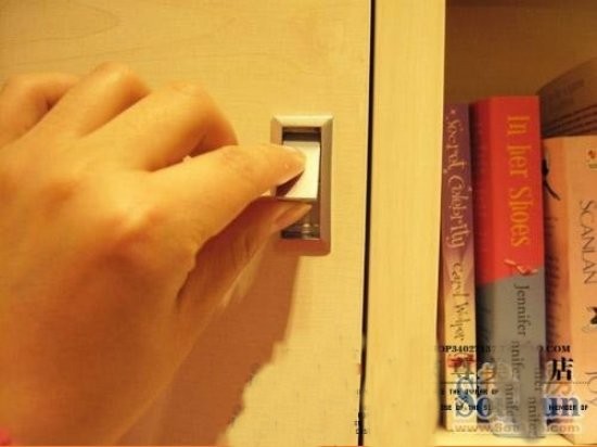 Modern Invisible Cabinet Wardrobe Cupboard Knob Drawer Door Pull Handles 70mm 2.76" MBS304-2