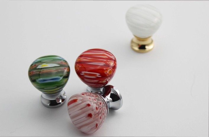 Fashon 10pcs Mix Five Colour Copper Coloured Glaze Red Handles Green Knobs  Yellow Pulls White Drawer Knob Pink Pulls