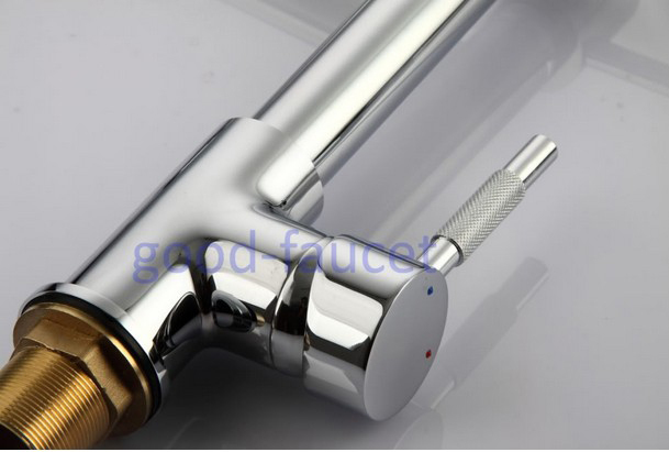 Wholesale And Retail  NEW Pull Out Chrome Brass Kitchen Faucet Swivel Kitchen Sink Mixer Tap Deck Mounted Faucet