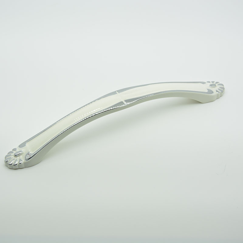 96mm white coating + chrome plating simple style fashion funiture handle zinc alloy drawer pulls furniture for cupboard drawers