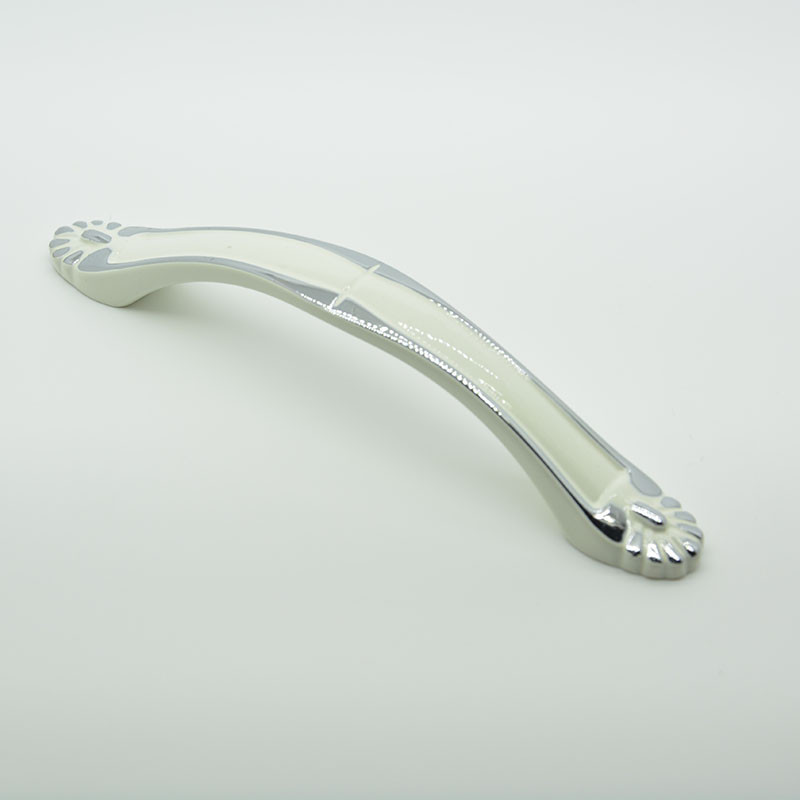 96mm white coating + chrome plating simple style fashion funiture handle zinc alloy drawer pulls furniture for cupboard drawers