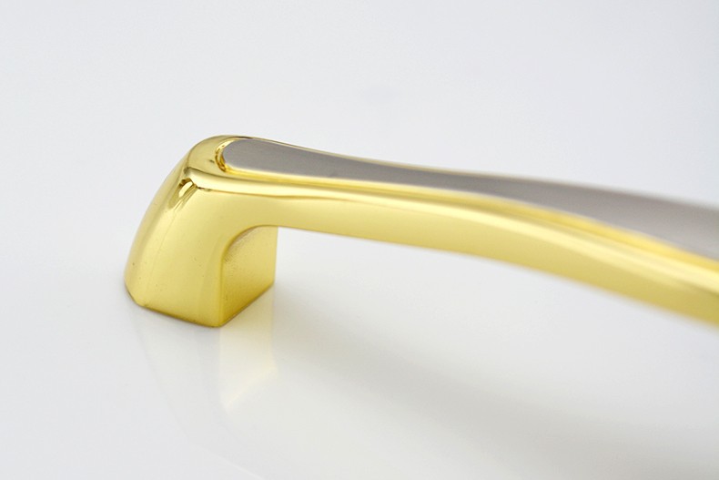 Hot selling 2014 mixed luxury fashion furniture decorative covert kitchen cabinet handle high quality armbry door pull