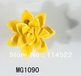 new design hand made hot sale flower ceramic knobs handles cabinet pull kitchen cupboard knob kids drawer knobs MG1090