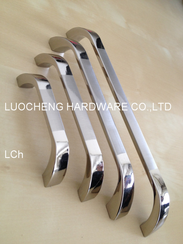 10 PCS/LOT HOLE TO HOLE 64MM STAINLESS STEEL  HANDLES/ CHROME FININSH W/  22MM SCREW