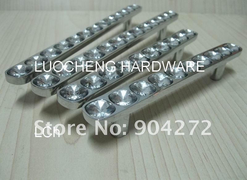50PCS/ LOT NEWLY-DESIGNED 135 MM CLEAR CRYSTAL HANDLE WITH ALUMINIUM ALLOY CHROME METAL PART